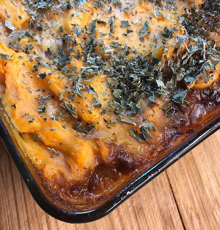 Beef broth and red wine cottage pie